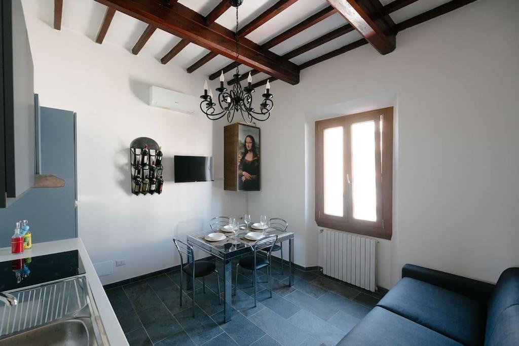Апартаменти Casa Del Borgo Antico Поджібонсі Екстер'єр фото